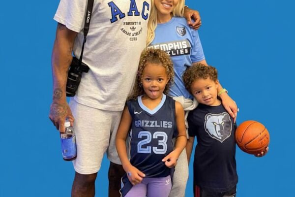derrick rose family